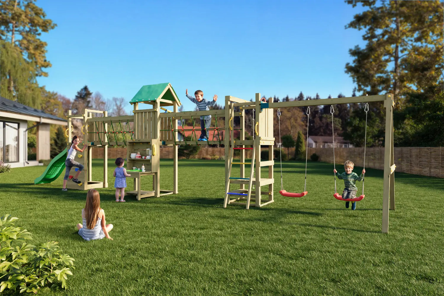 Fungoo Space Longer, žaidimų aikštelė su nameliu, čiuožykla, laipyne ir supynėmis | Kinderis.eu