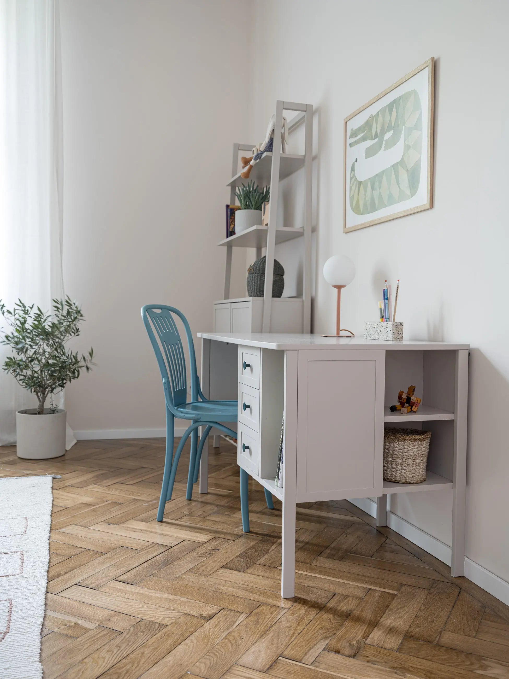 Rašomasis stalas Kinderis.eu