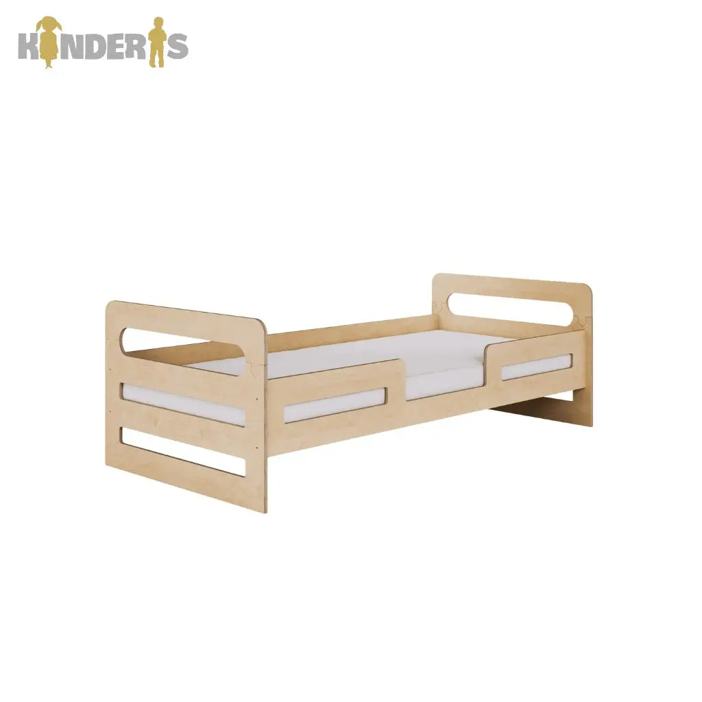 reguliuojama vaikiska lova vaiko kambaryje