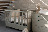 Auganti lovytė vaikų kambariui "VINTAGE", eucalyptus 140x70 cm Kinderis.eu