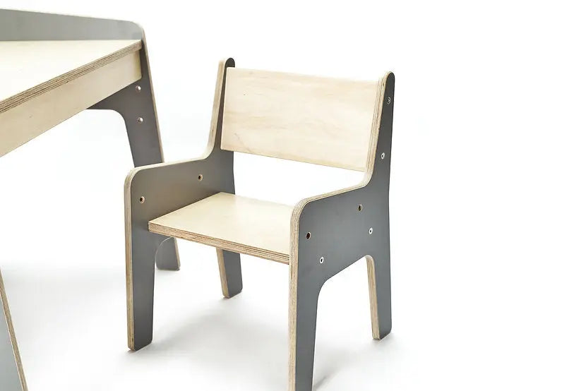 Ergonomiškas vaikiškas staliukas su kėdute 1,5 -5 metų Kinderis.eu