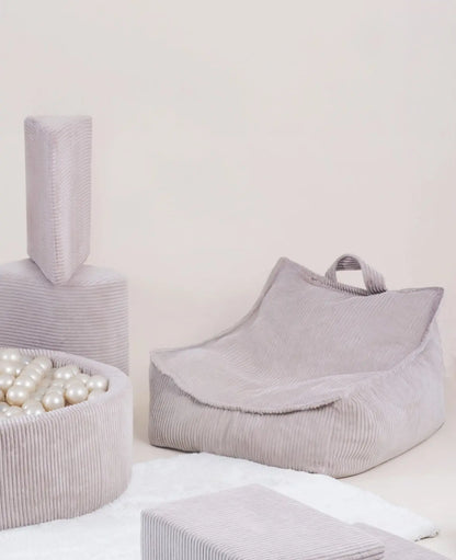 Fotelis,"Puffy Square"  77 × 67 × 50 cm, pilkas, kordurojus Kinderis.eu