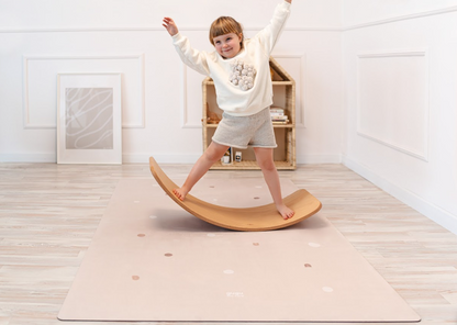 Natūralaus kaučiuko kūdikių kilimėlis „Beige Beige Dot Big“ Kinderis.eu