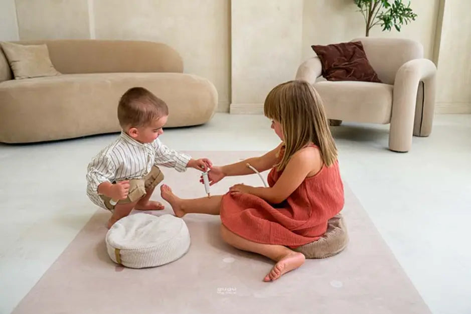 Natūralaus kaučiuko kūdikių kilimėlis „Beige  Dot Big“ Kinderis.eu