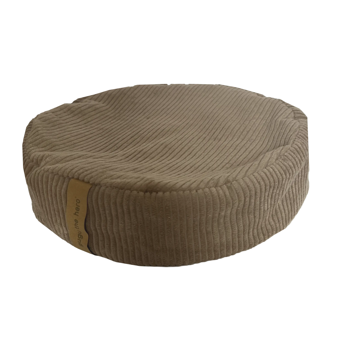 Vaikiška ergonominė pagalvėlė „Dark Beige" | Kinderis.eu