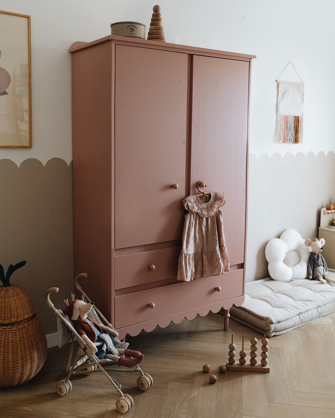 Rūbų spinta vaikų kambariui "BABUSHKA",pink